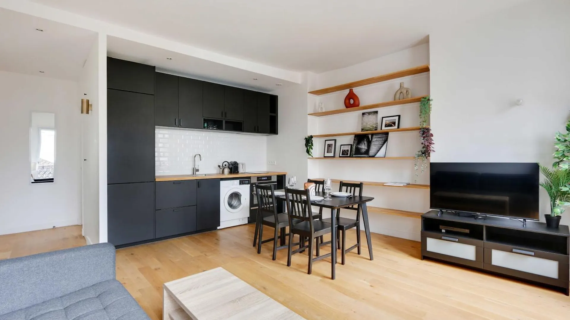Charming Appt - 1Bd-2P - Near Canal Saint Martin Paris France